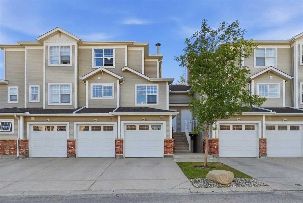 2-bed Townhouse for sale at 3203, 7171 Coach Hill Road SW, Calgary