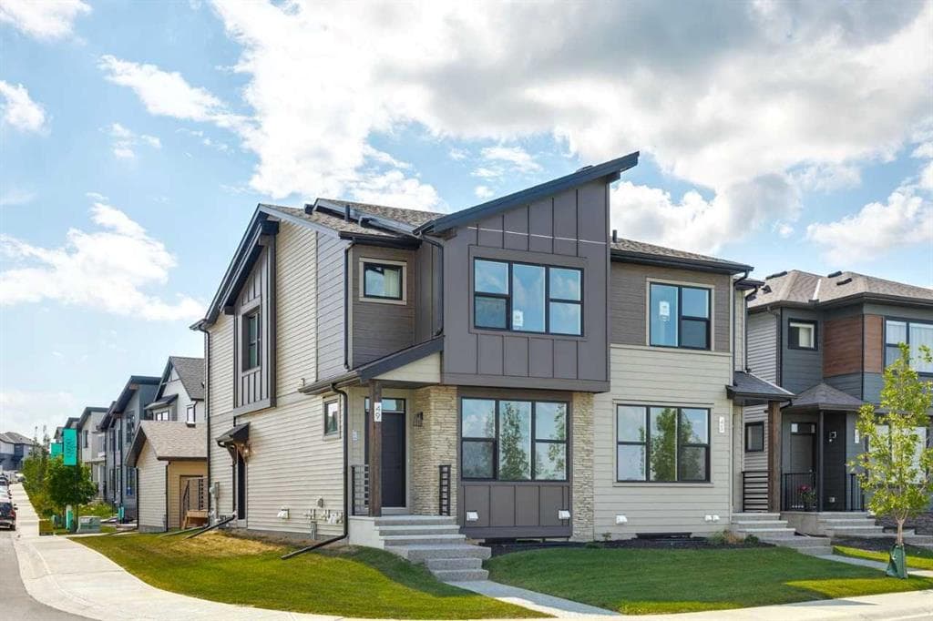 49 Silverton Glen Way SW — photo 1