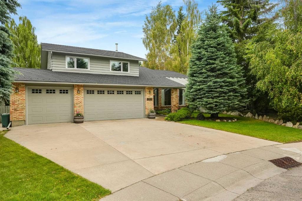 9144 Oakmount Drive SW — photo 1