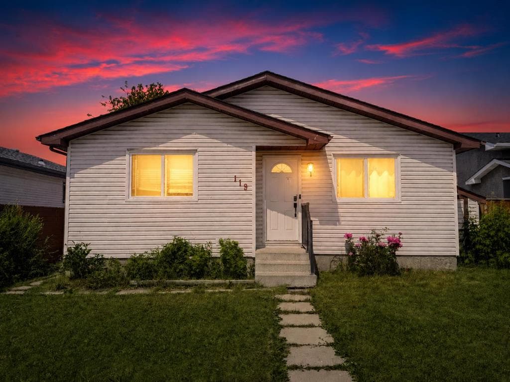 3-bed Detached for sale at 119 Fallswater Crescent NE, Calgary