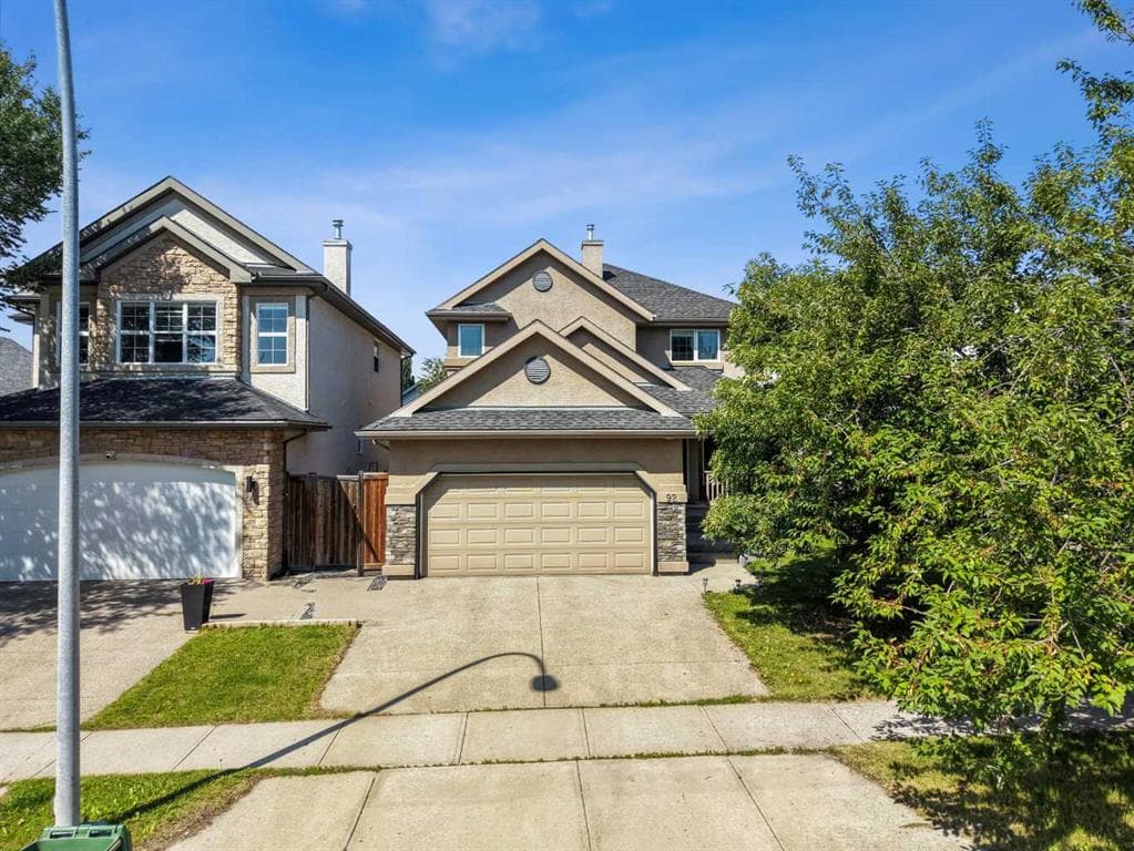 92 Cranston Drive SE — photo 1