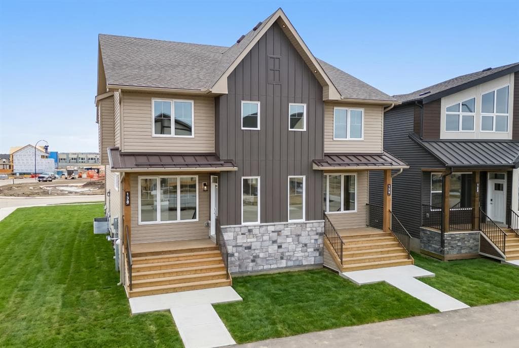 3-bed Semi-detached for sale at 138 Starling Boulevard NW, Calgary