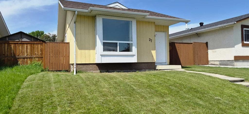 4-bed Detached for sale at 27 Aberdare Crescent NE, Calgary