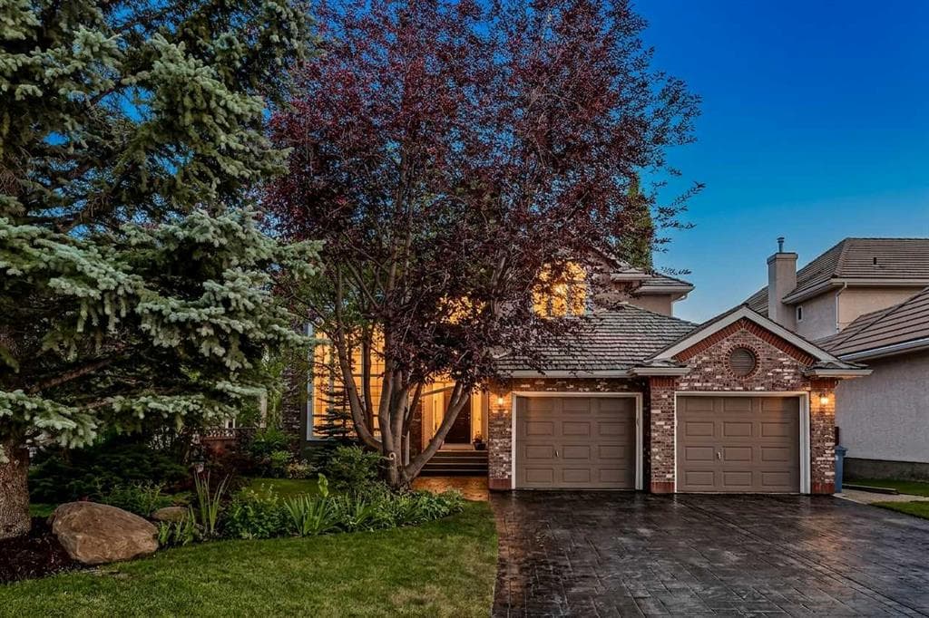 4-bed Detached for sale at 134 Schiller Crescent NW, Calgary