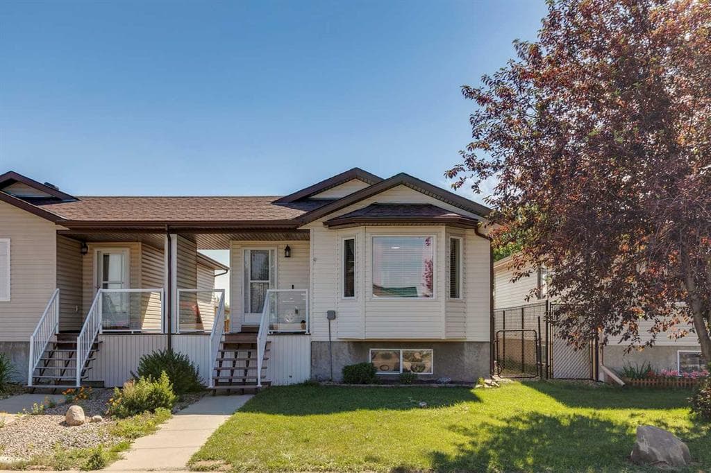 1916B 29 Avenue — photo 1