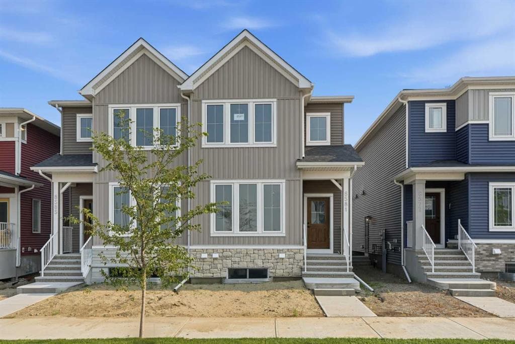 8581 Huxbury Drive NE — photo 1
