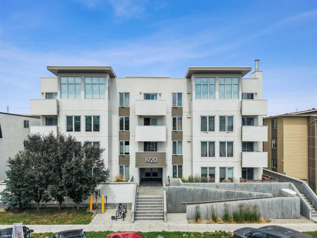 2-bed Apartment for sale at 404, 1920 11 Avenue SW, Calgary
