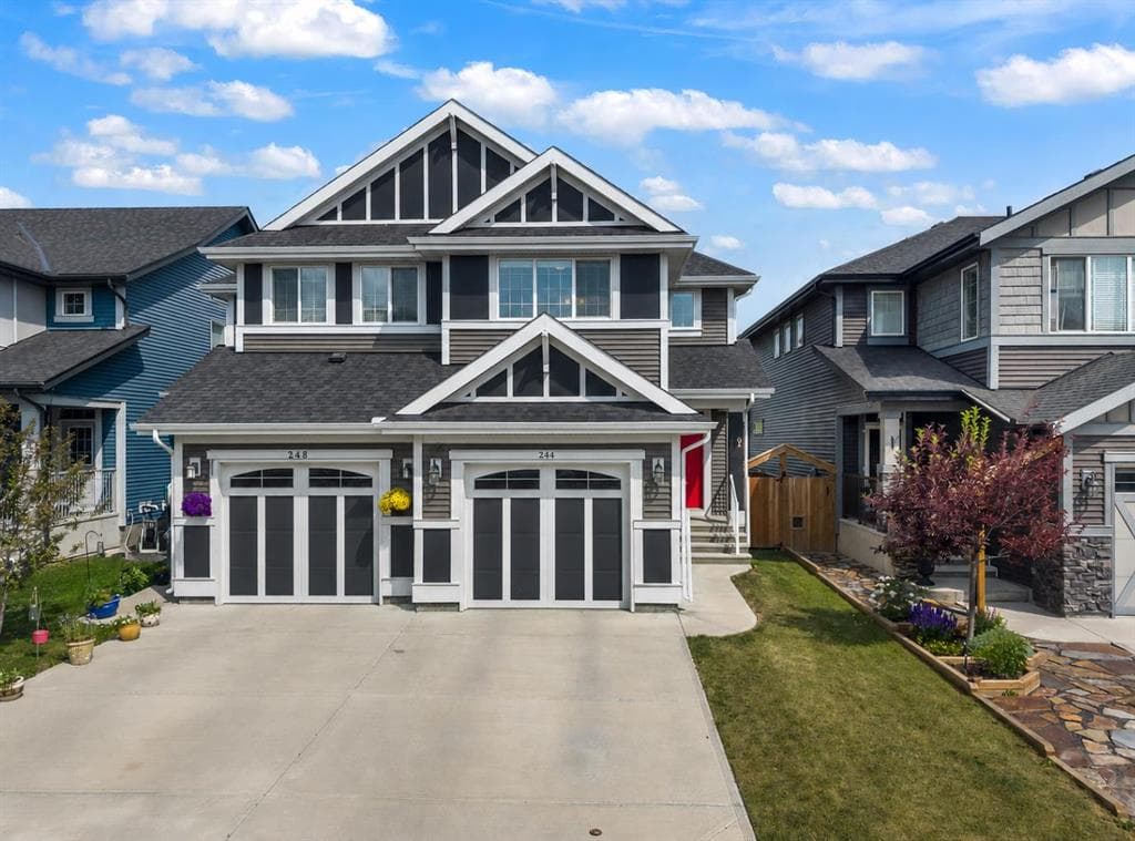 4-bed Semi-detached for sale at 244 Sundown View, Cochrane