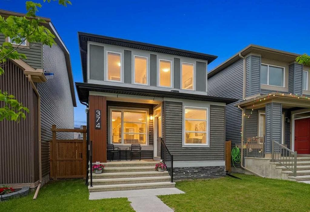 3-bed Detached for sale at 374 Wolf Creek Manor SE, Calgary
