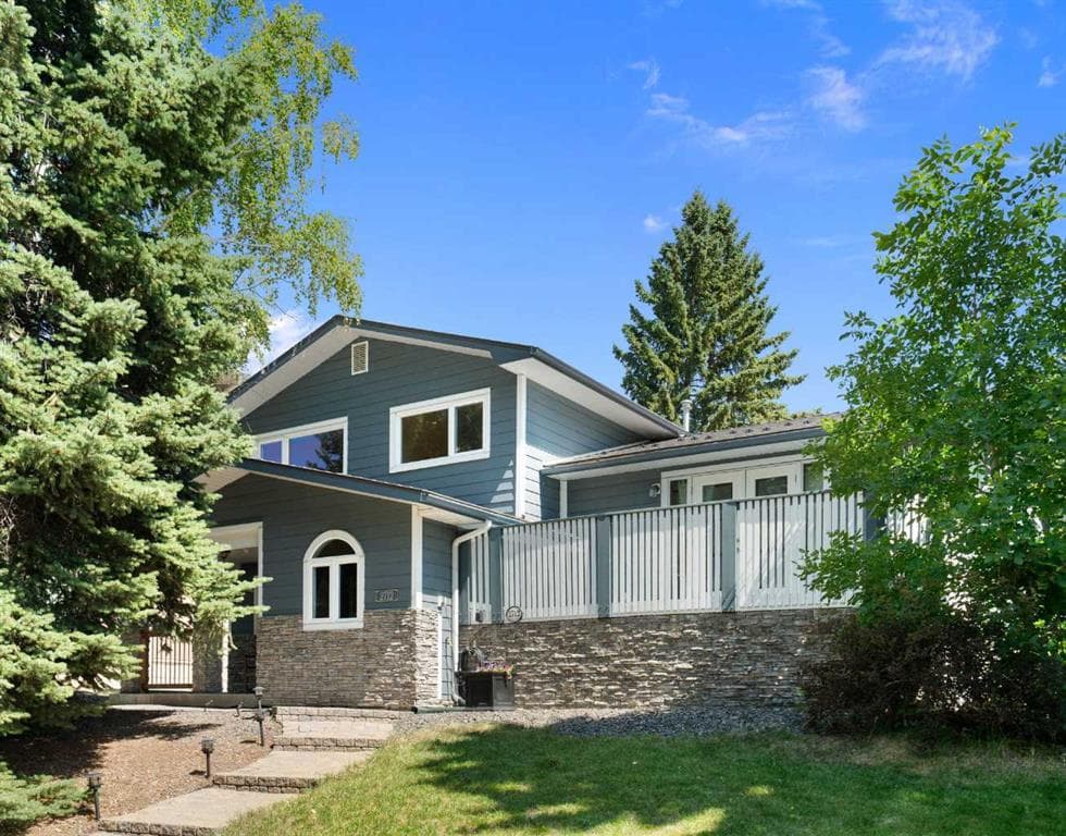 4-bed Detached for sale at 2712 Conrad Drive NW, Calgary