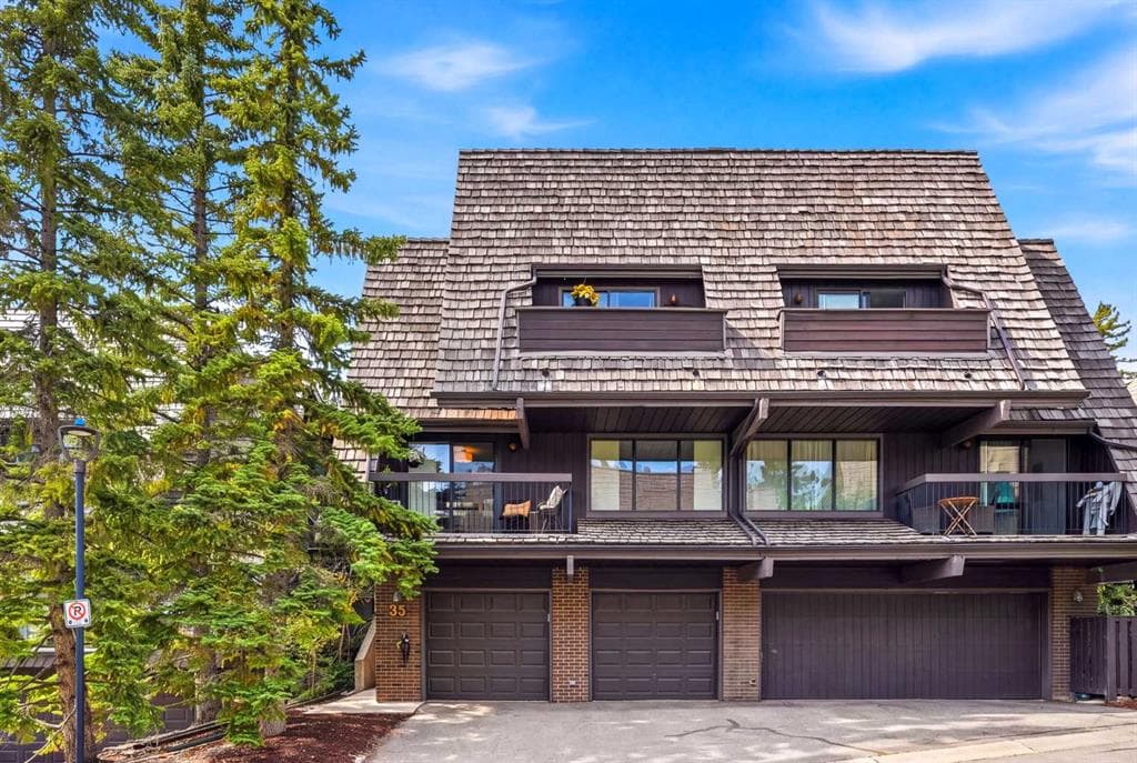 3-bed Semi-detached for sale at 35, 700 Ranch Estates Place NW, Calgary