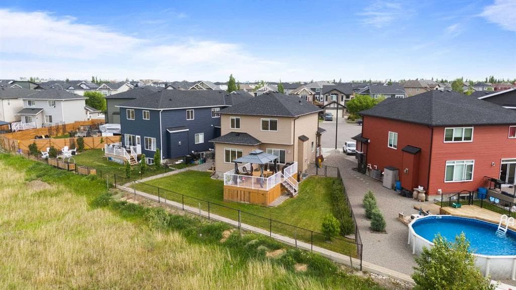 4-bed Detached for sale at 718 Hampshire Cove NE, High River
