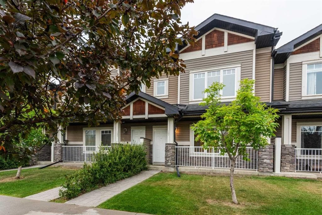 2-bed Townhouse for sale at 127 Prestwick Villas SE, Calgary