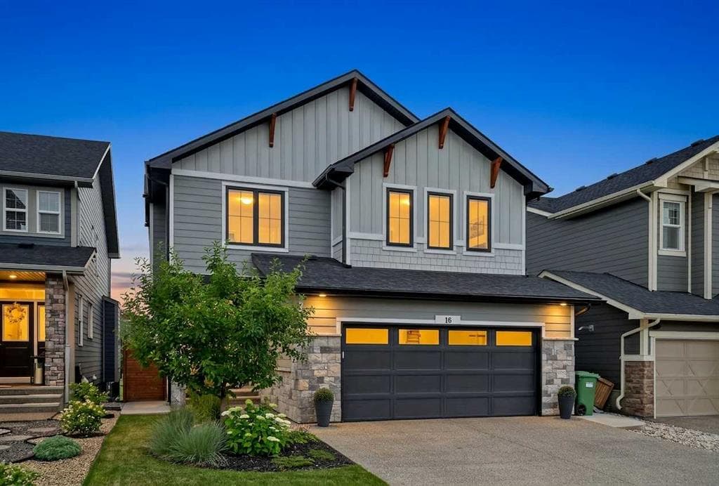 5-bed Detached for sale at 16 Legacy Manor SE, Calgary