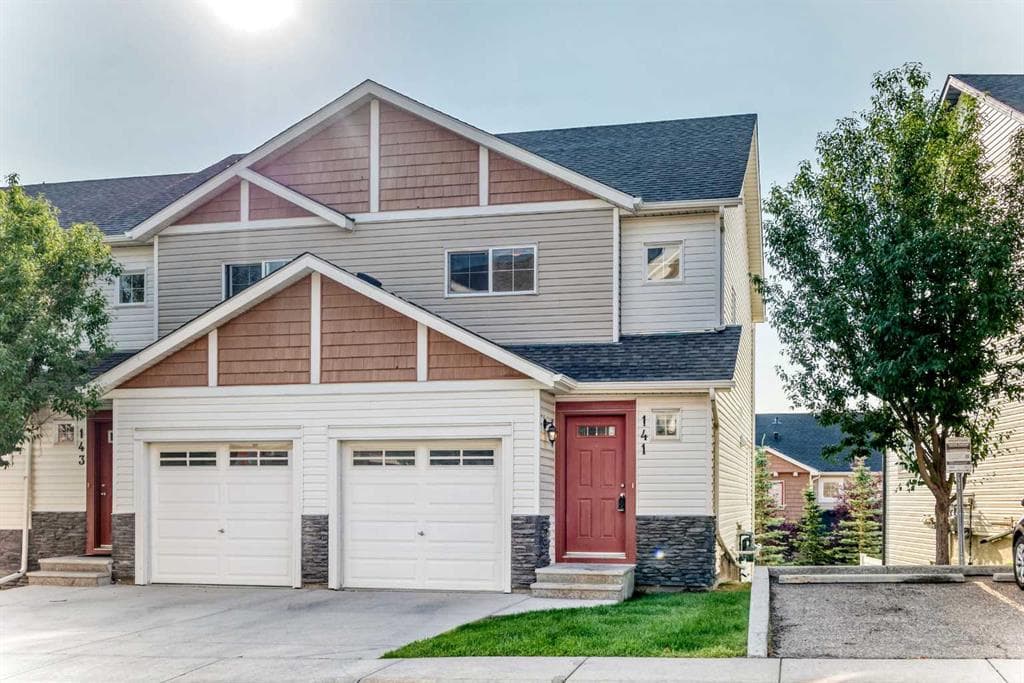 3-bed Townhouse for sale at 141 Pantego Lane NW, Calgary