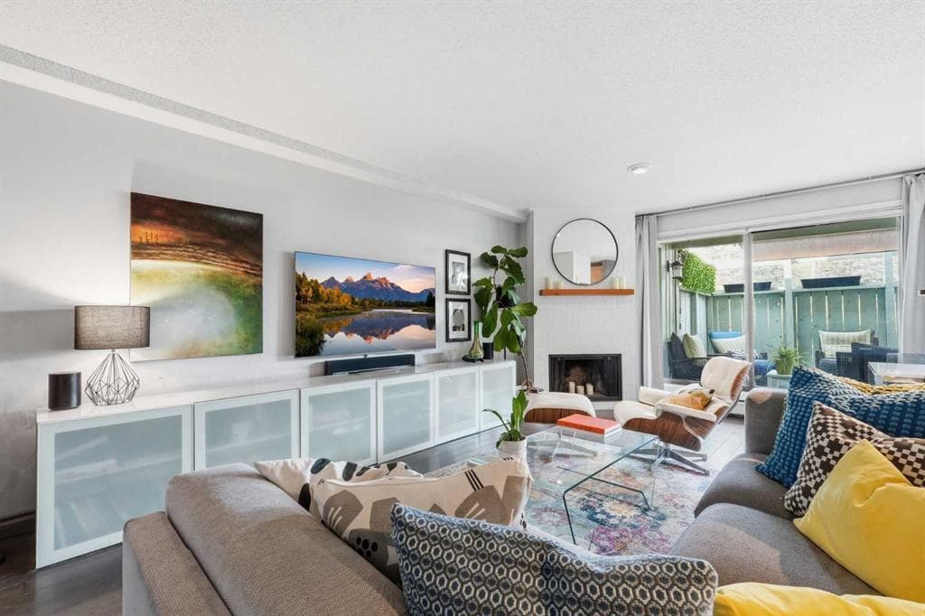 2-bed Apartment for sale at 214, 10120 Brookpark Boulevard SW, Calgary