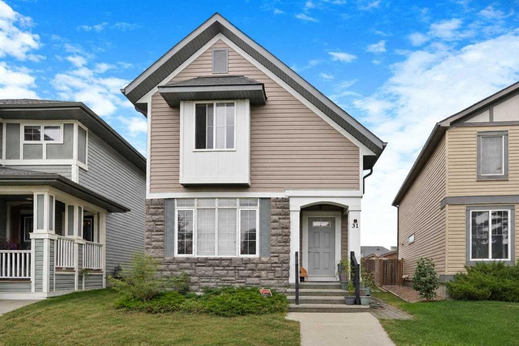 31 Walden Manor SE — photo 1