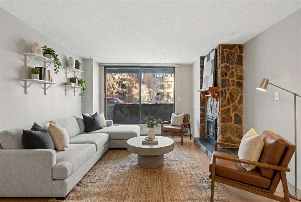 1-bed Apartment for sale at 105, 345 4 Avenue NE, Calgary