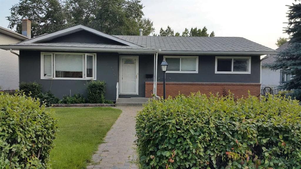5-bed Detached for sale at 5748 Dalmead Crescent NW, Calgary