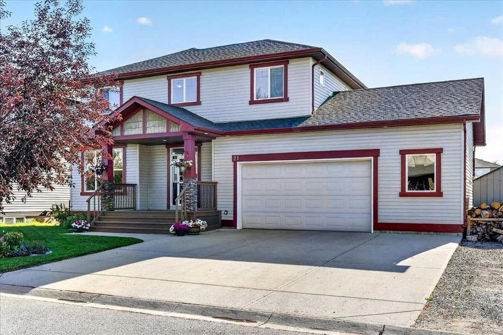 21 Mcintyre Place NW — photo 1