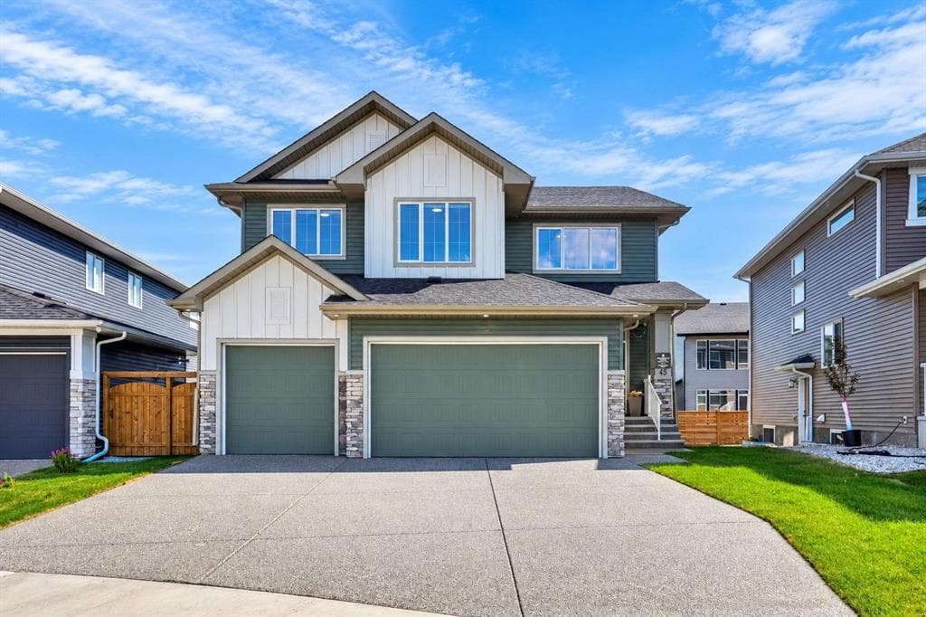 4-bed Detached for sale at 45 Dawson Gardens, Chestermere