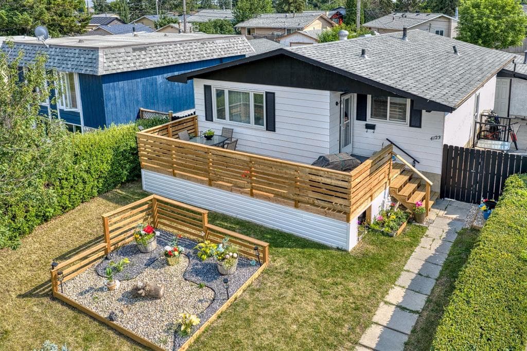 5-bed Detached for sale at 4123 30 Avenue SE, Calgary