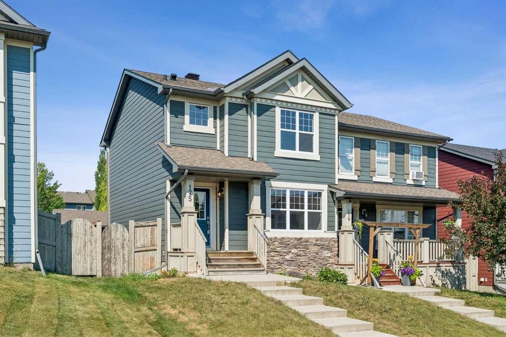 4-bed Semi-detached for sale at 175 Panamount Way NW, Calgary