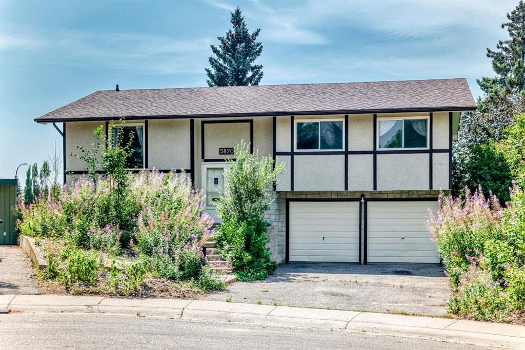 3-bed Detached for sale at 5820 Dalridge Hill NW, Calgary