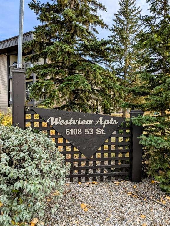 2-bed Apartment for sale at 204, 6108 53 Street, Olds