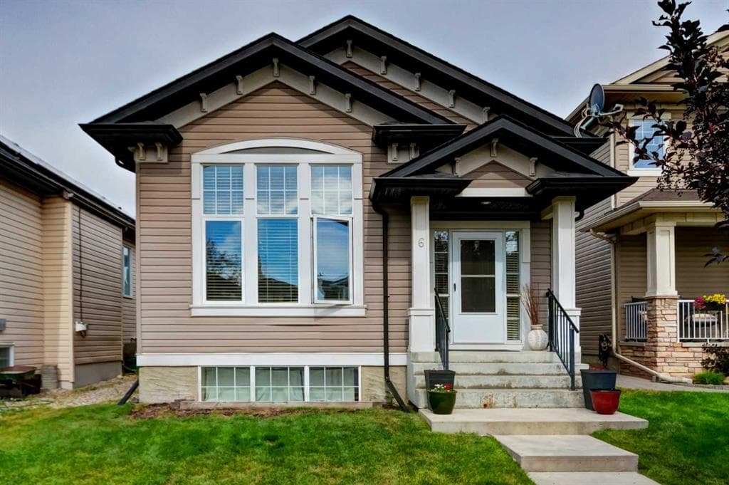 6 Elgin Meadows Road SE — photo 1