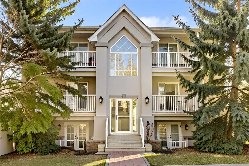 2-bed Apartment for sale at 102, 139 26 Avenue NW, Calgary