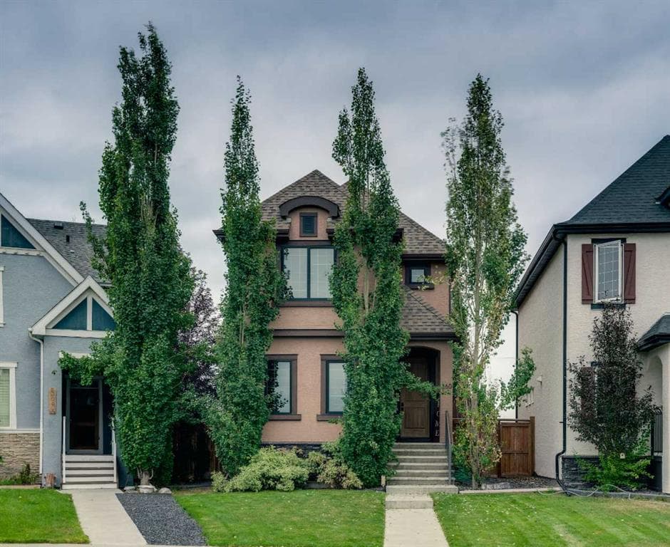 3-bed Detached for sale at 360 Marquis Heights SE, Calgary