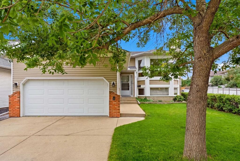 5 Sandpiper Gate NW — photo 1
