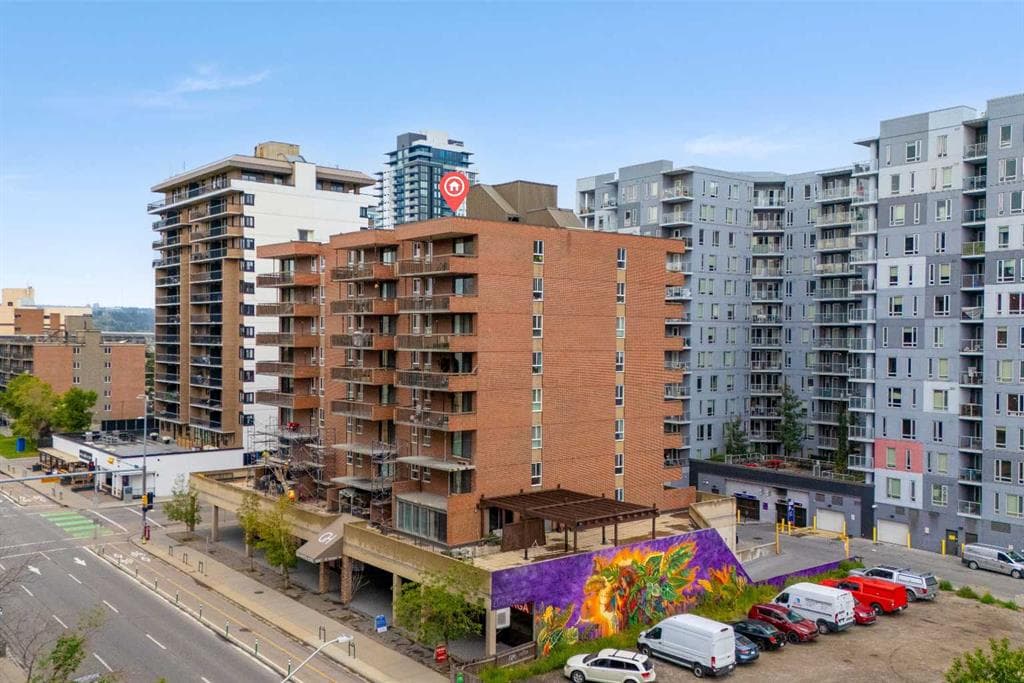 301, 1240 12 Avenue SW — photo 1