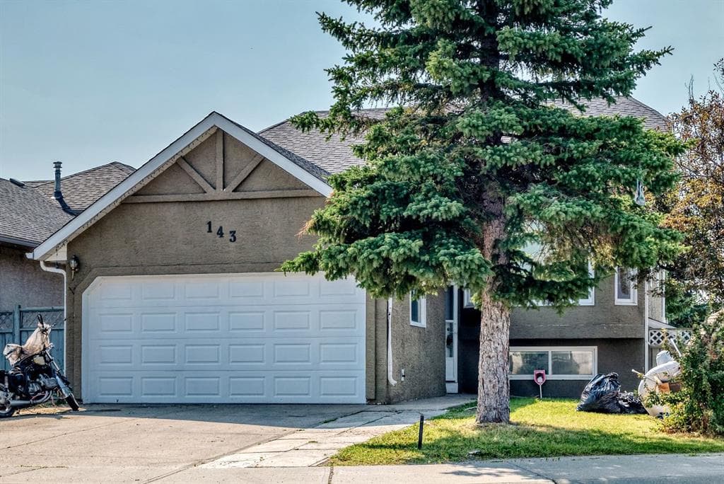 4-bed Detached for sale at 143 Applewood Drive SE, Calgary