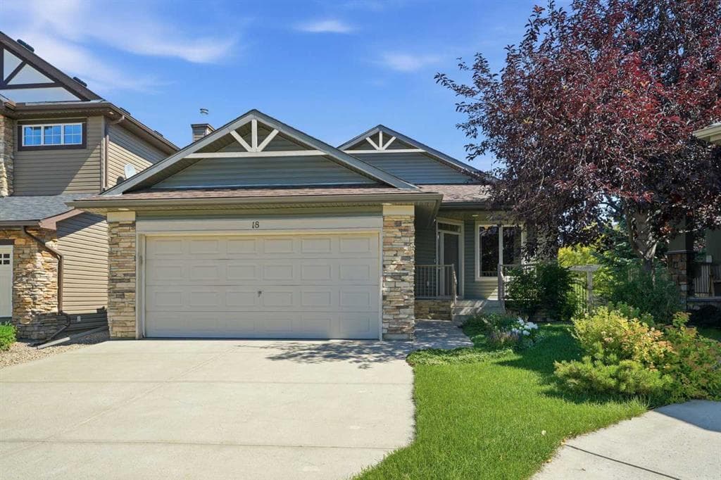 18 Panatella Terrace NW — photo 1
