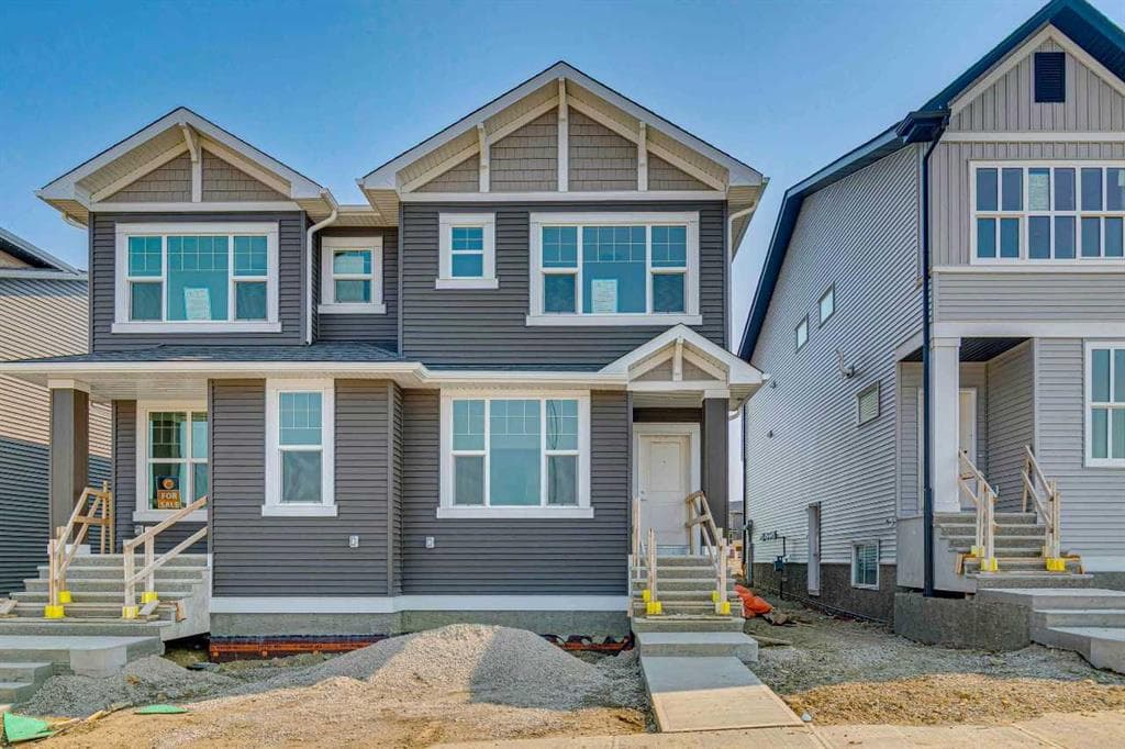 3-bed Semi-detached for sale at 186 Aquila Grove NW, Calgary