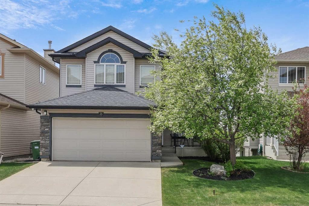 4-bed Detached for sale at 35 Rockyledge Rise NW, Calgary