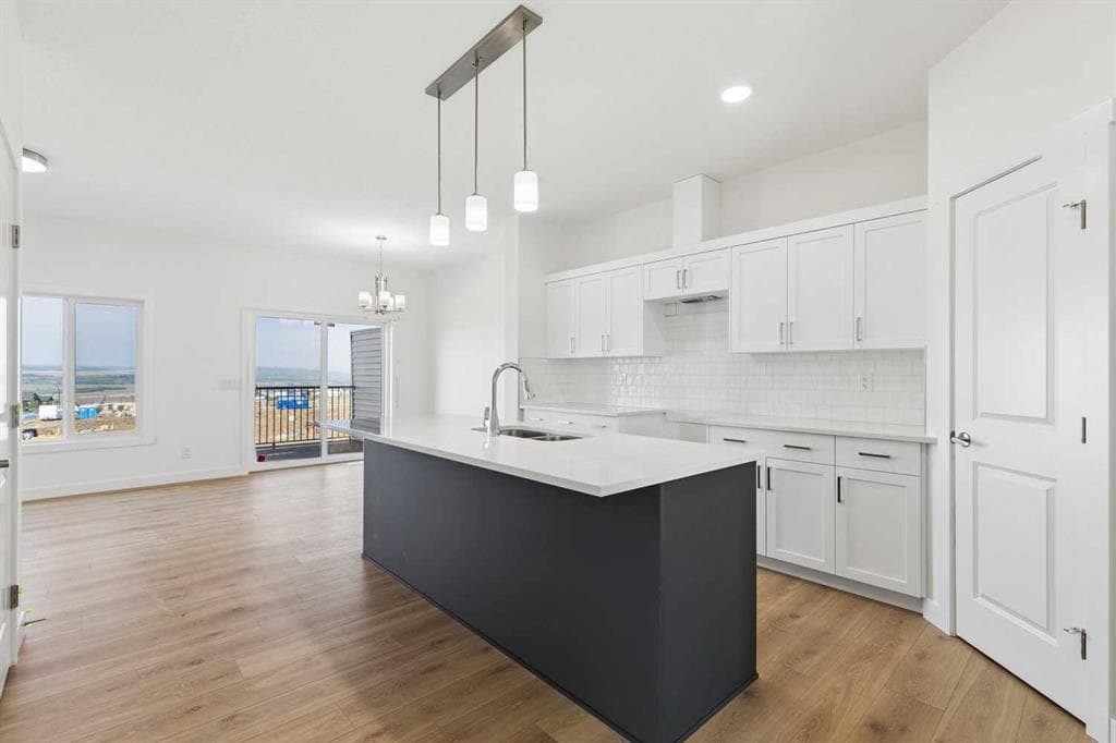 27 Heritage Point — photo 1