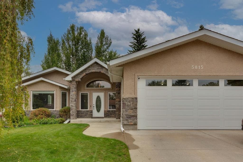 5815 Dalhousie Drive NW — photo 1