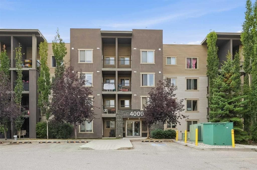 4101, 403 Mackenzie Way SW — photo 1