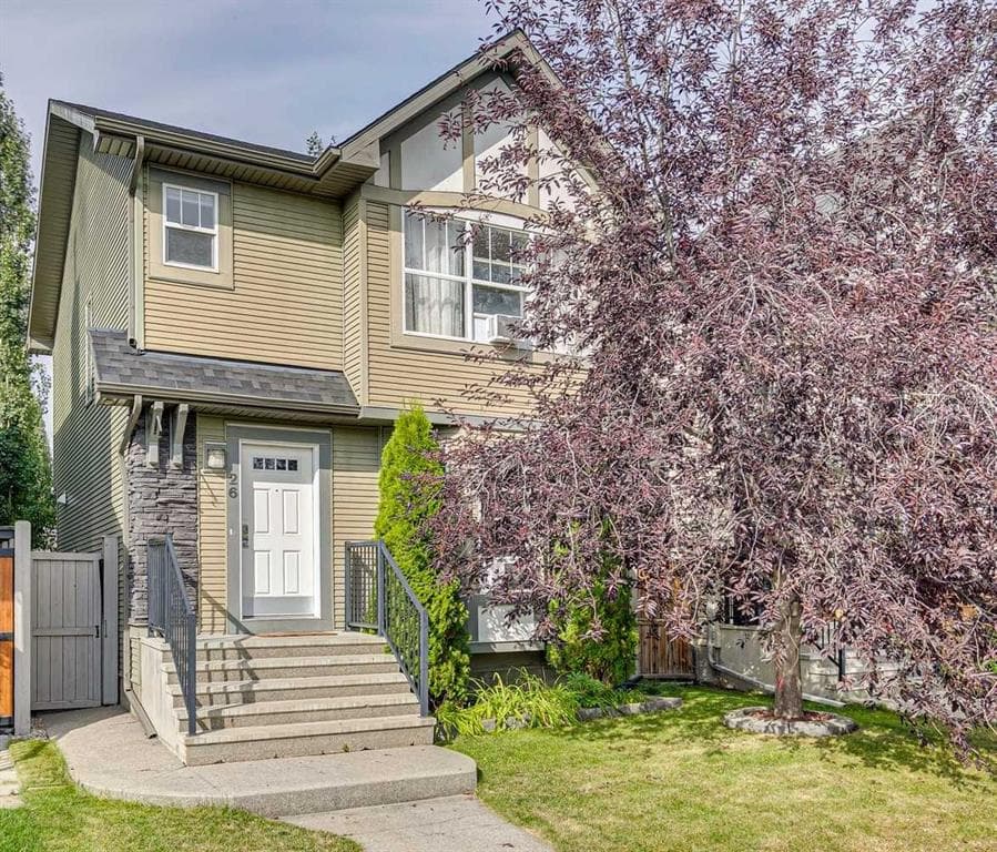 4-bed Detached for sale at 26 Silverado Plains Manor SW, Calgary