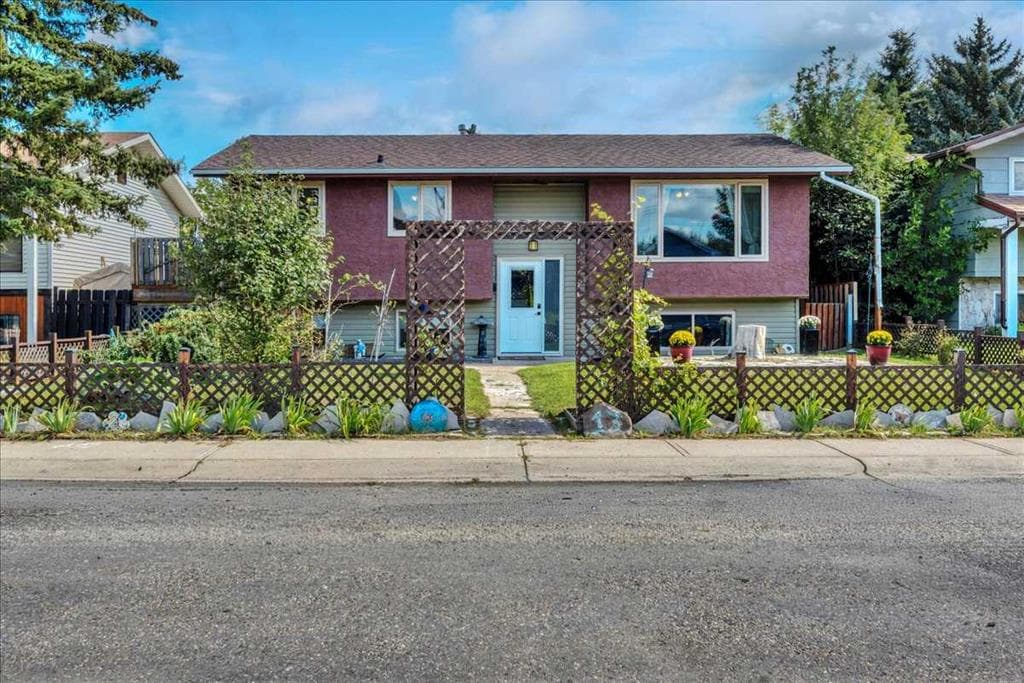 13 Park Road — photo 1
