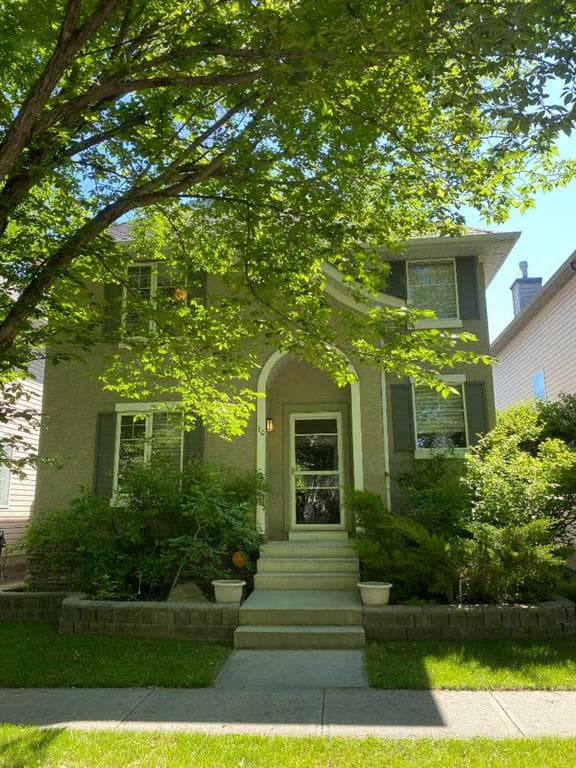 10 Elgin Drive SE — photo 1