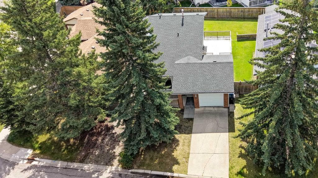 3-bed Detached for sale at 367 Woodridge Place SW, Calgary
