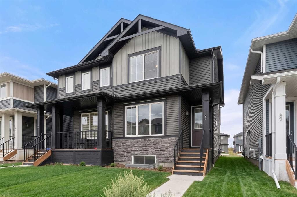 86 Sora Gardens SE — photo 1
