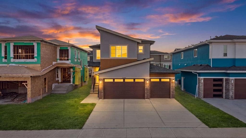 5-bed Detached for sale at 538 Waterford Rise, Chestermere