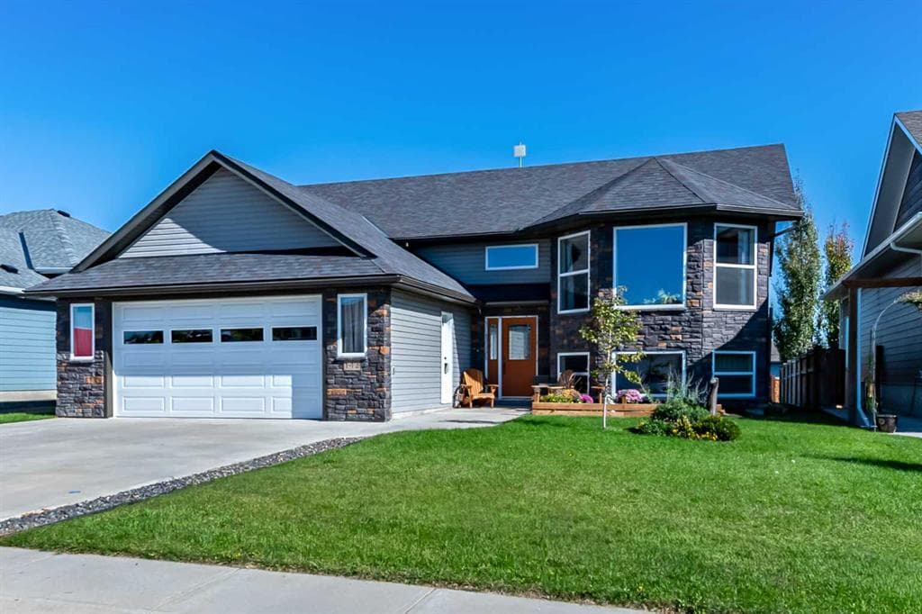 142 Westview Drive — photo 1