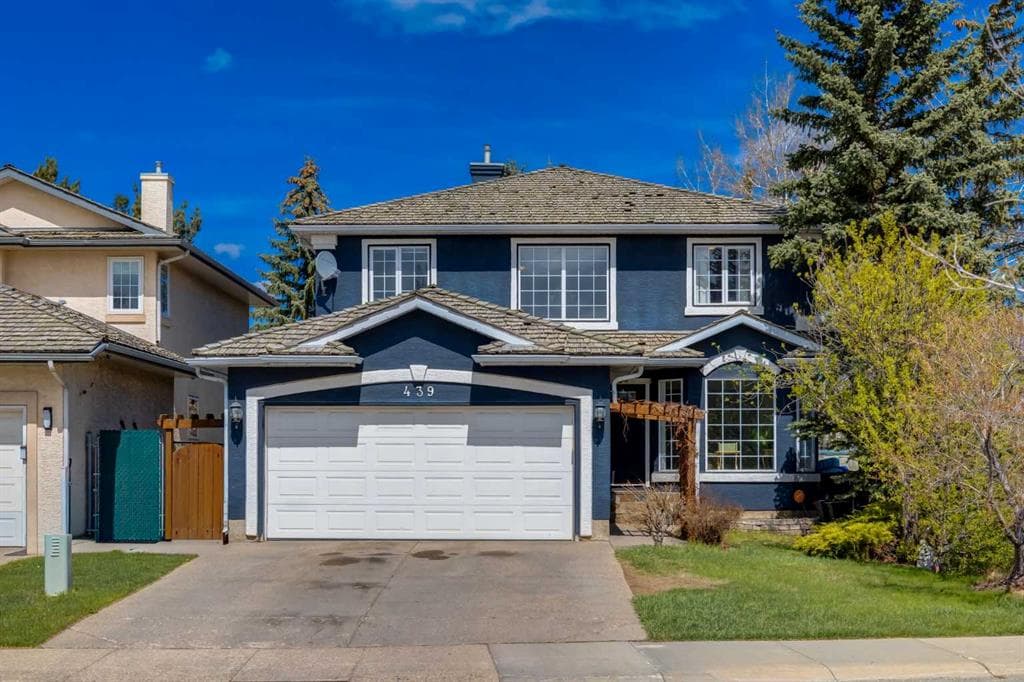 439 Mountain Park Drive SE — photo 1