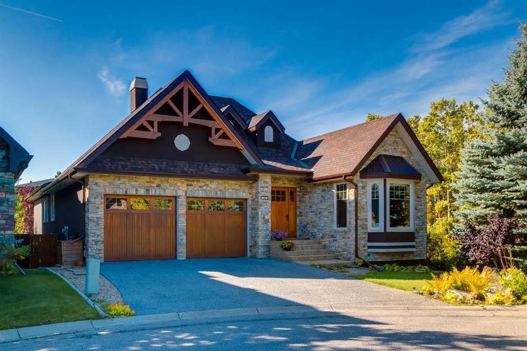 4-bed Detached for sale at 39 Aspen Meadows Heath SW, Calgary